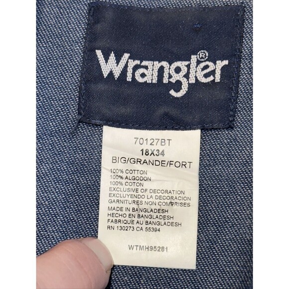 VTG Wrangler Sanforized Blue Denim Men's Pearl Snap Button Western 18x34 Big - Picture 2 of 8